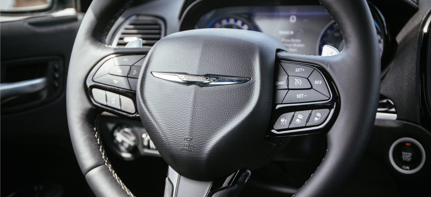 2020 Chrysler 300 Steering Wheel-Mounted Controls