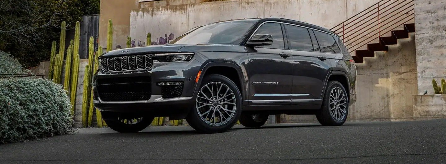 2022 Jeep Grand Cherokee for Sale in Burlington, NJ