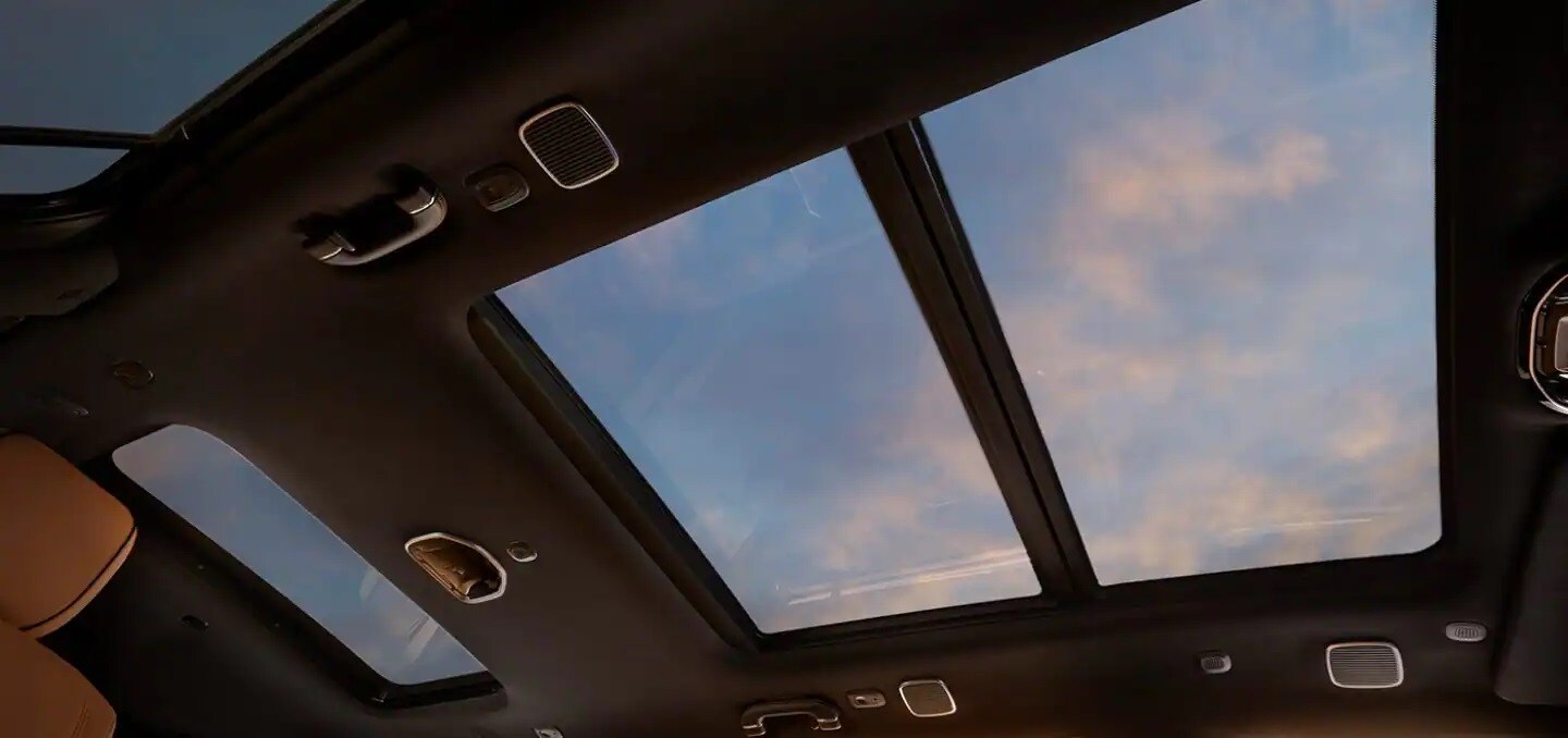 2022 Grand Wagoneer Sunroof