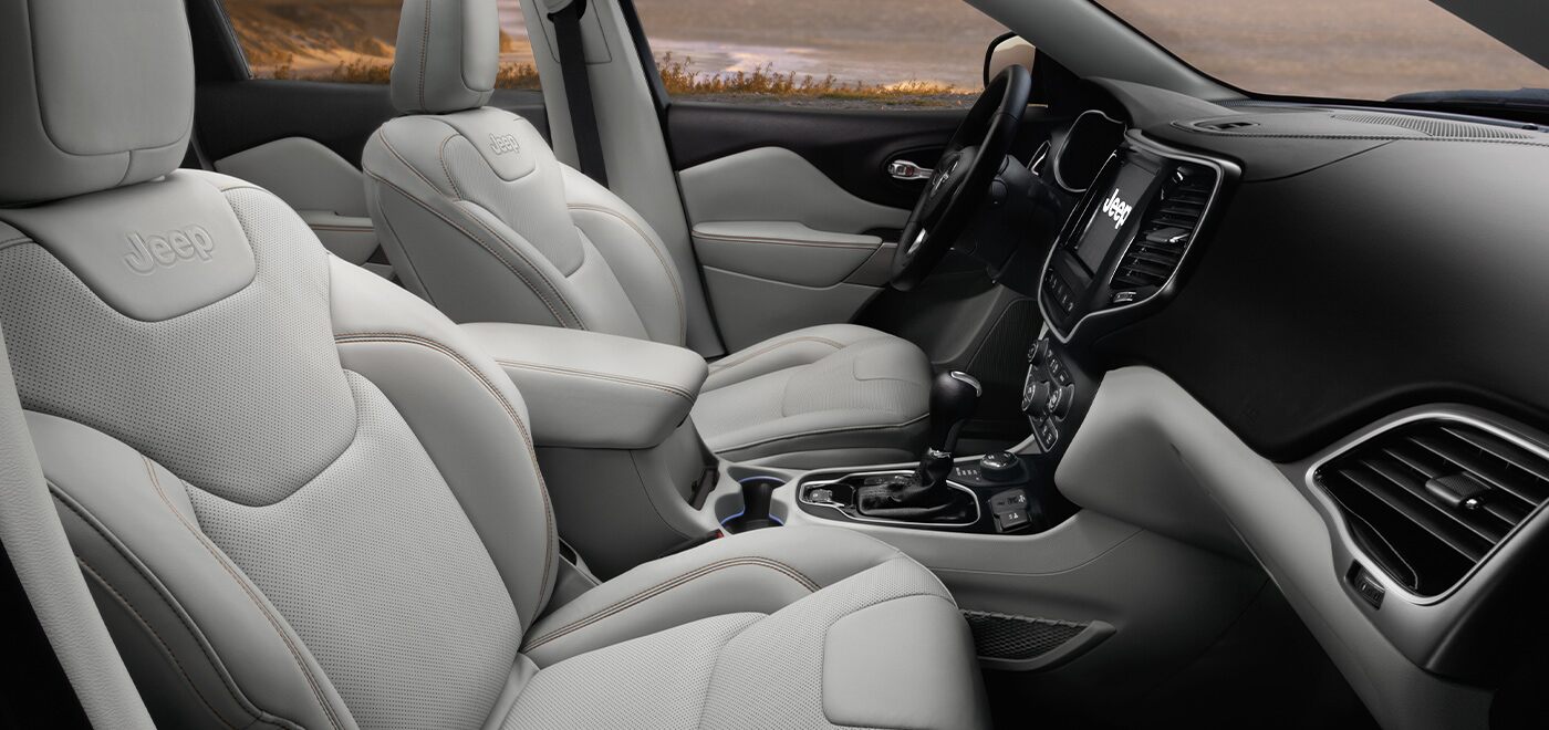 Interior of the 2021 Jeep Cherokee