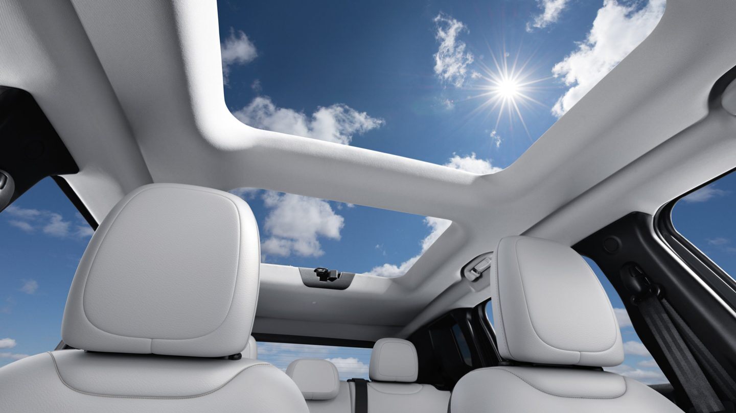 Optional Removable Sunroof in the 2020 Jeep Renegade