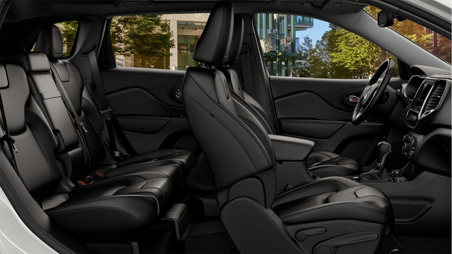 2020 Jeep Cherokee Seating