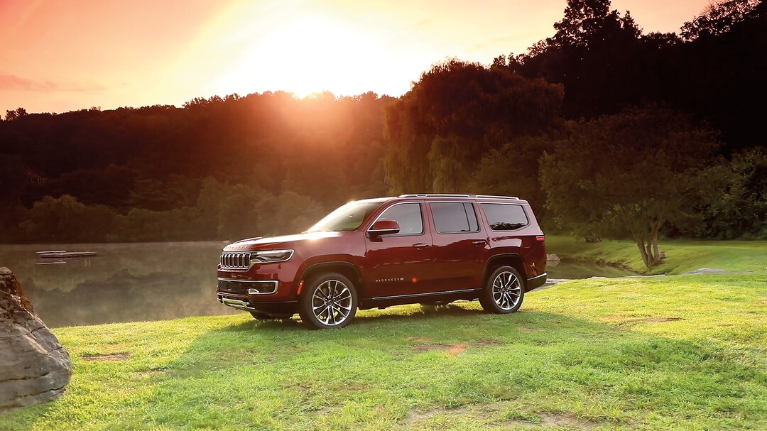 2025-Jeep-GrandWagoneer-SeriesIII-SUV-L28.jpg