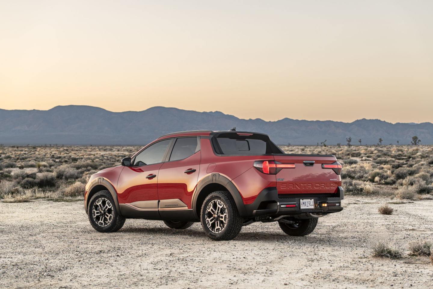 2025 Hyundai Santa Cruz parked
