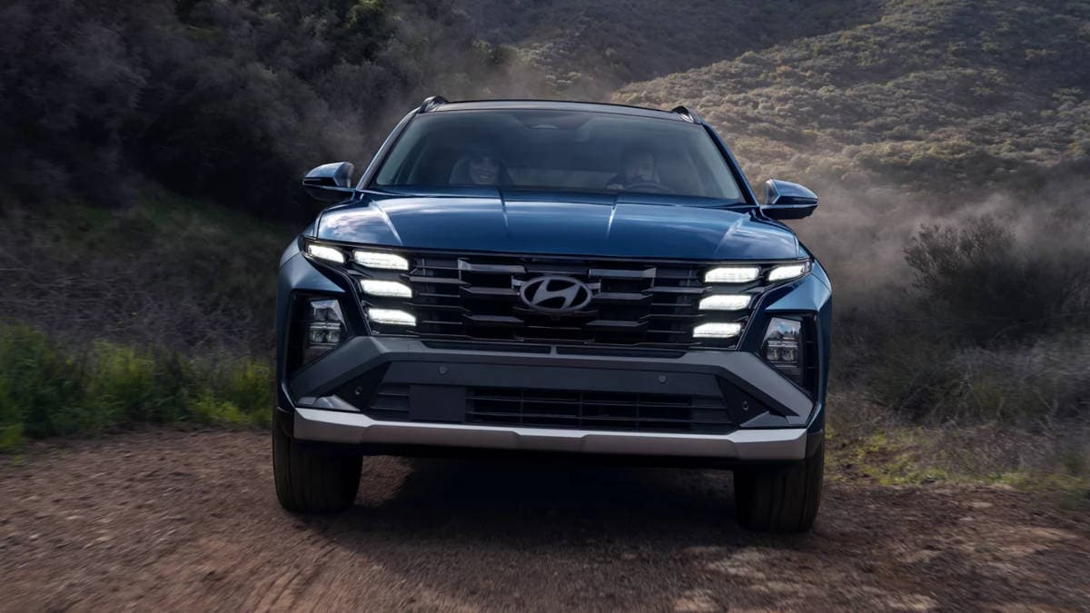 2025 Hyundai Tucson driving in the mountains