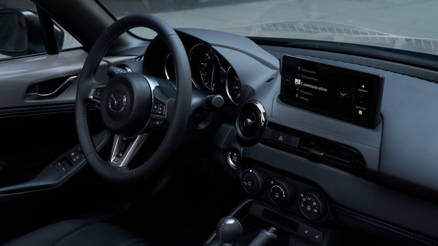2024 Mazda MX-5 Miata RF interior