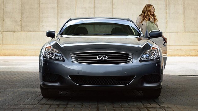 Q60-coupe-overview-slider-1.jpg