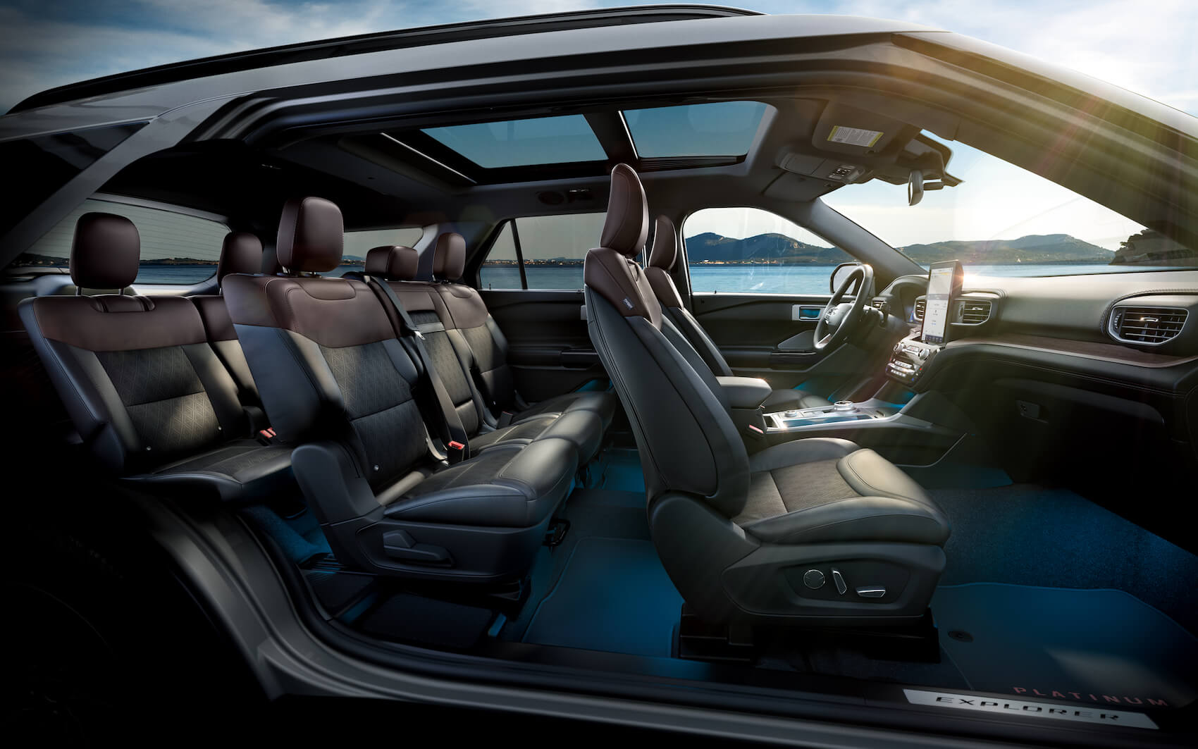 2021 Ford Explorer interior