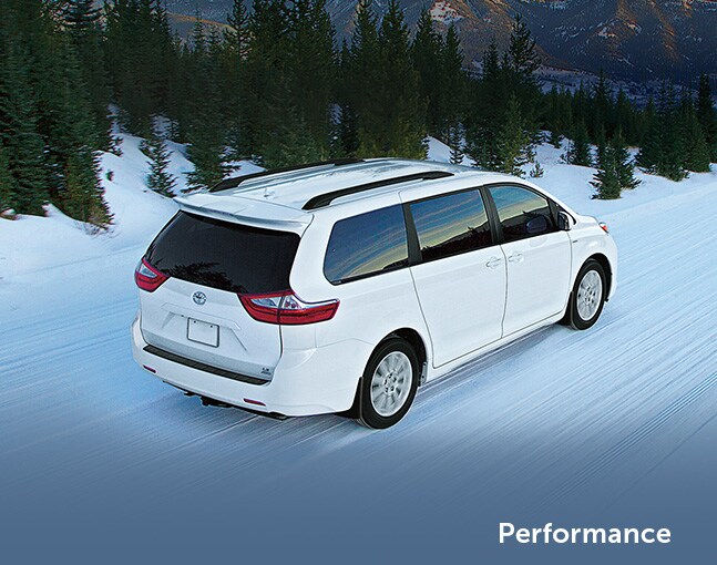 St-Hubert Toyota Sienna 2019 Performance.jpg
