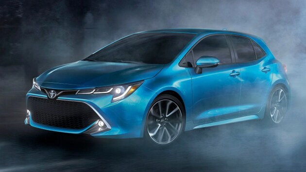 Corolla Hatchback 2019 profile.jpg