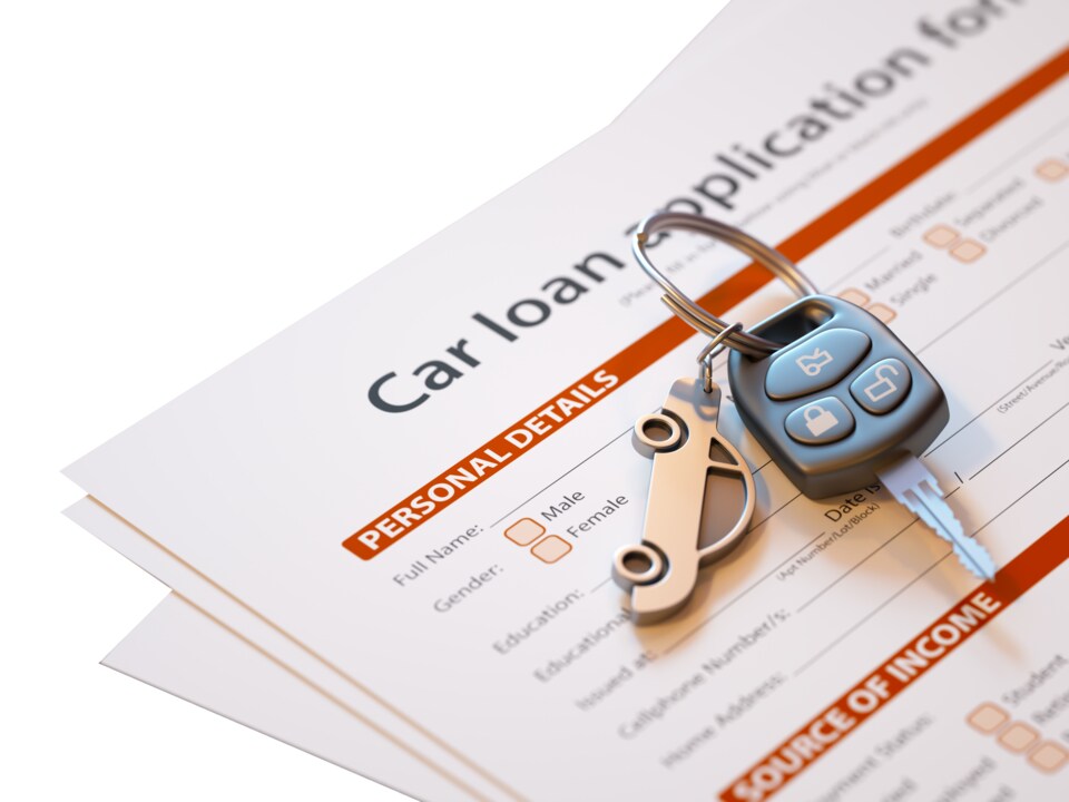 car loan application and keys.jpg