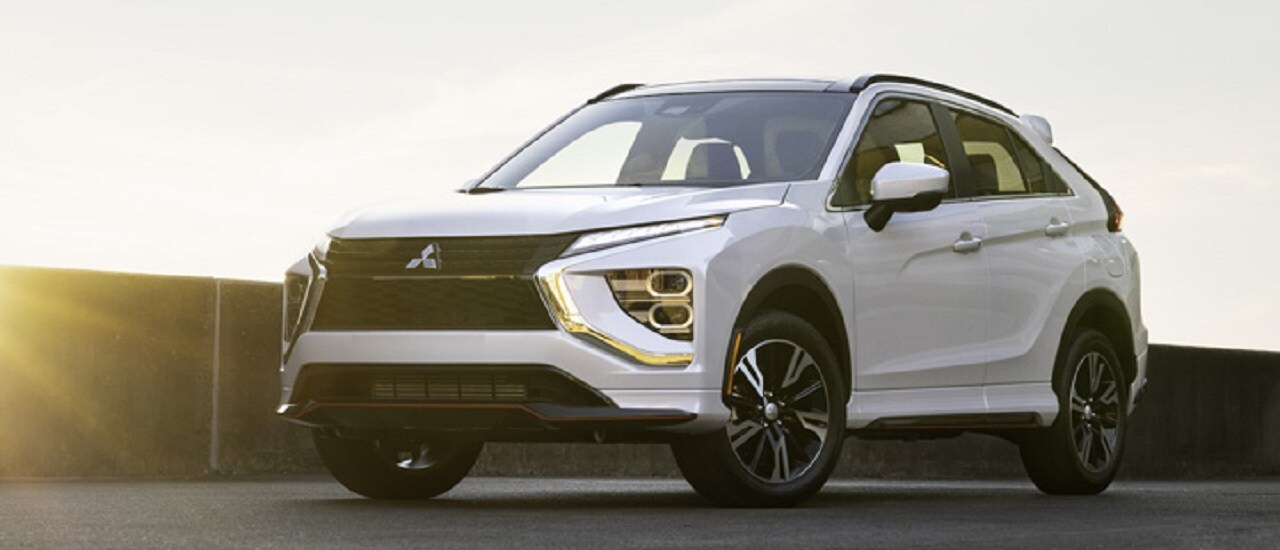 2023 Mitsubishi Eclipse Cross vs 2023 Toyota Corolla Cross 2023 Mitsubishi Eclipse Cross vs 2023 Toyota Corolla Cross