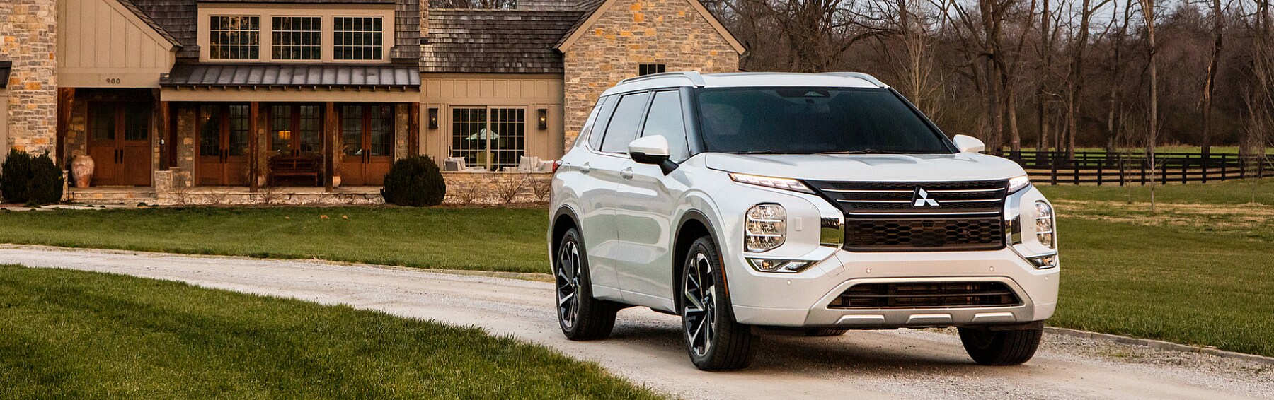 2022 Mitsubishi Outlander- Connected Services 2022 Mitsubishi Outlander- Connected Services