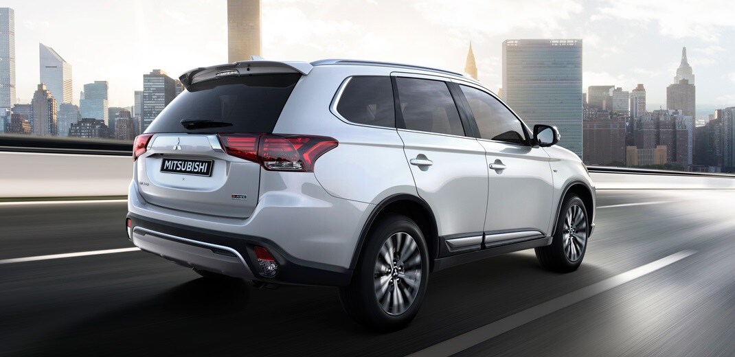 2020 Mitsubishi Outlander 2020 Mitsubishi Outlander