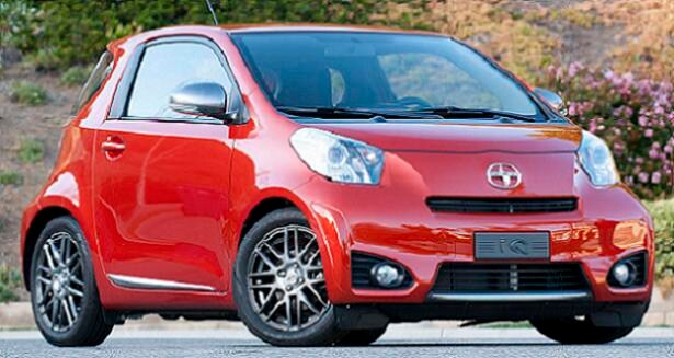 01-2012-scion-iq-review.jpg