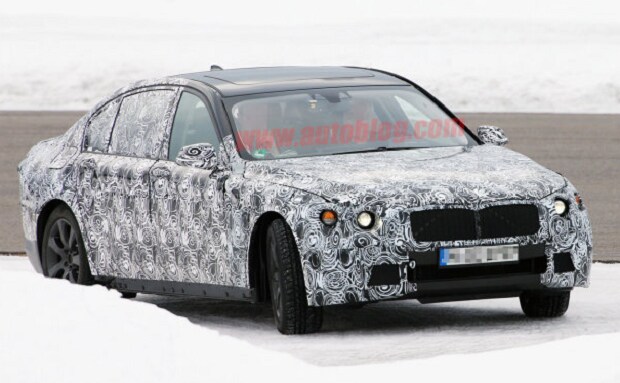 BMW 7-Series Spy Shots.png
