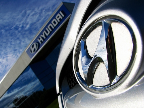 hyundai emblem.jpg