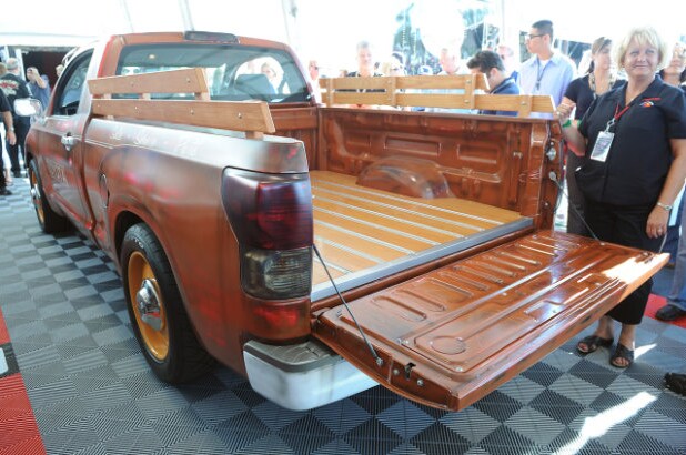 custom tundra 2.png