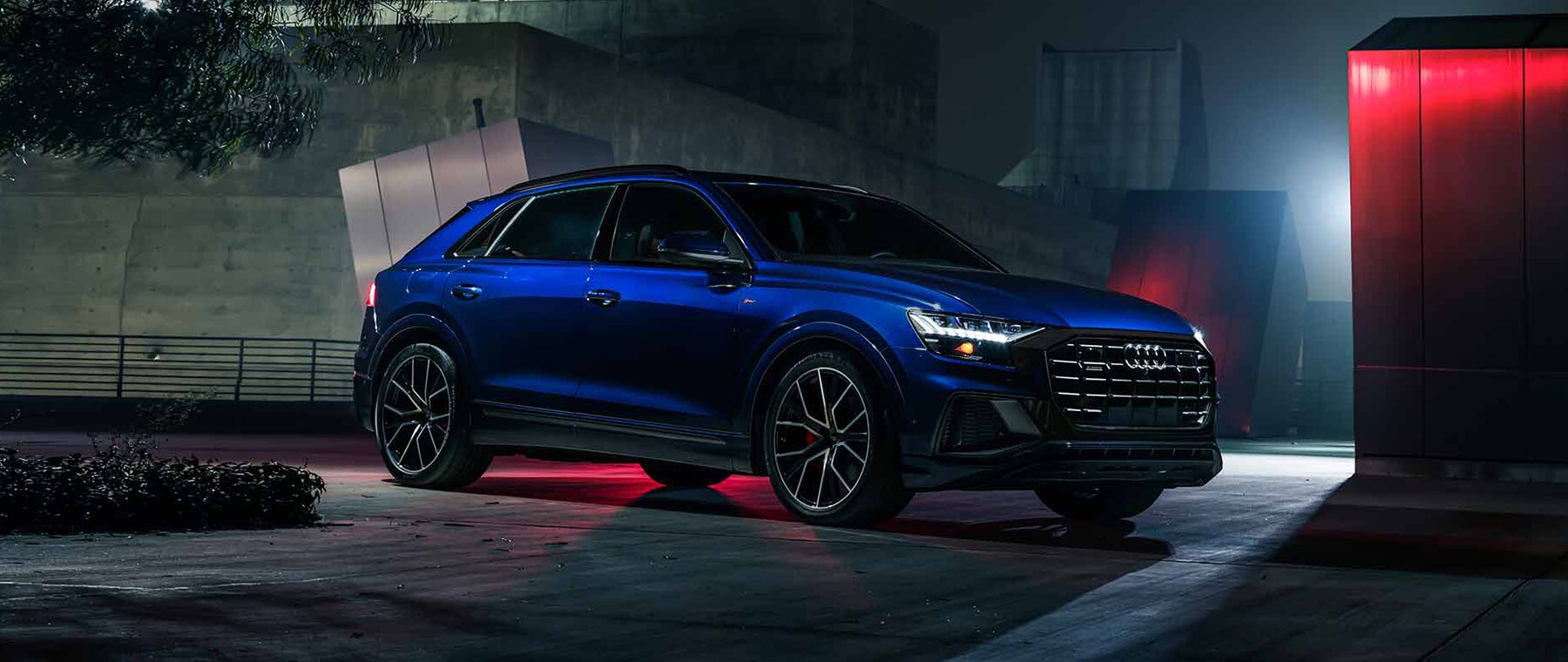 2023 Audi Q8 Blue Cherry Hill Audi.jpg