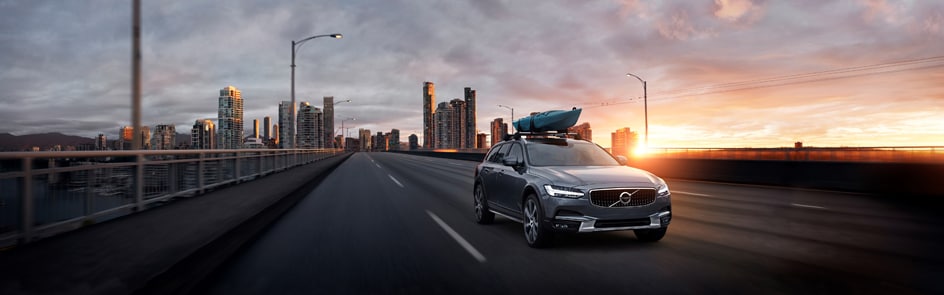 2017 Volvo V90 Cross Country