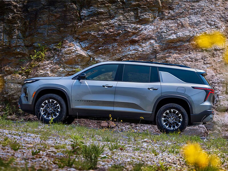 2026-traverse-side.jpg