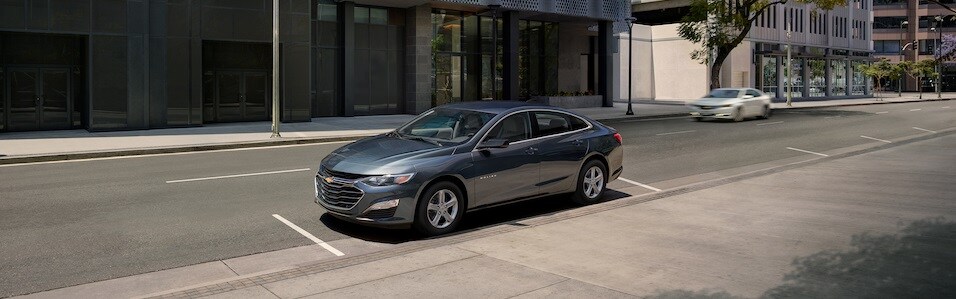 2020-Chevrolet-Malibu-L-Sedan-Peoria-IL.jpg