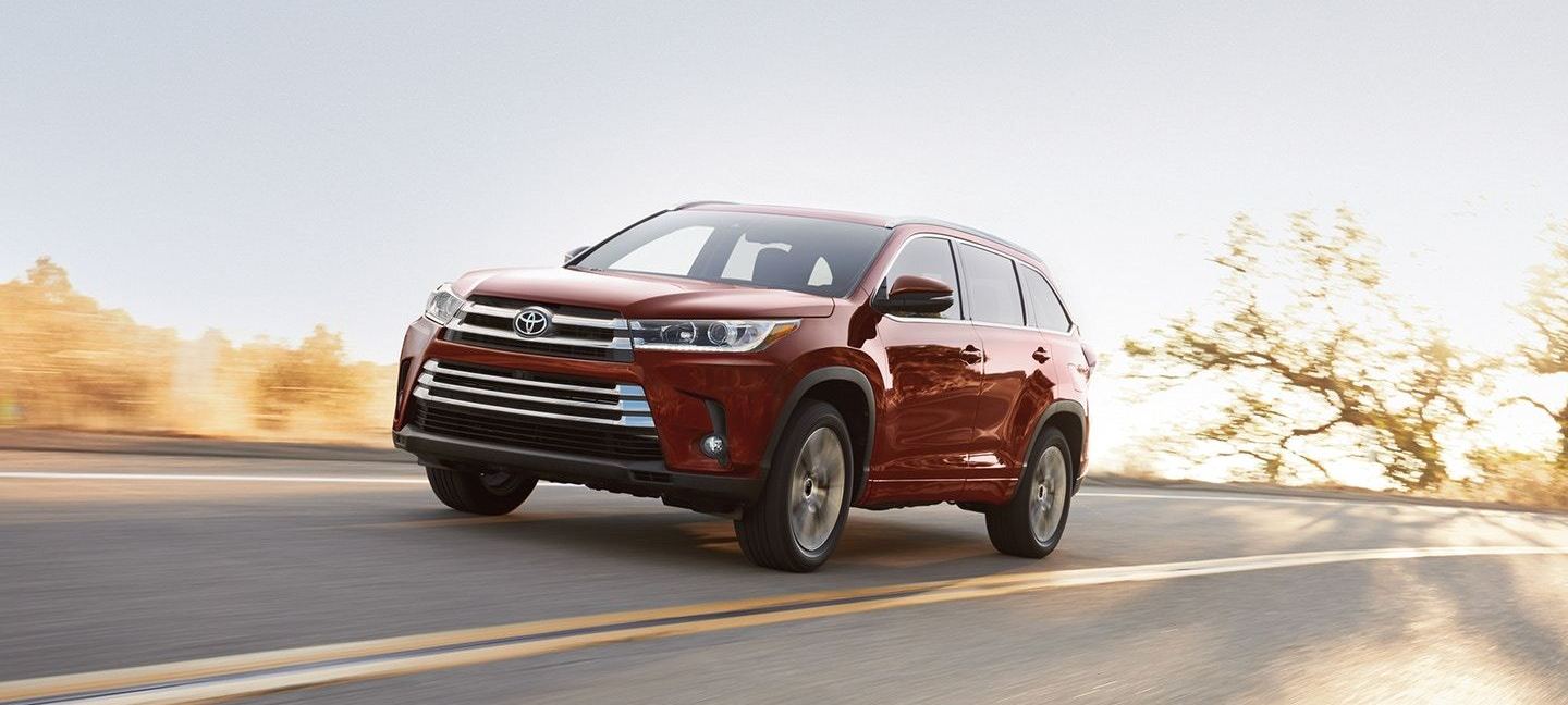 2018 Toyota Highlander Performance.jpg