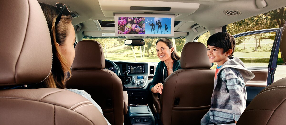 rear seat entertainment in 2019 Toyota Sienna