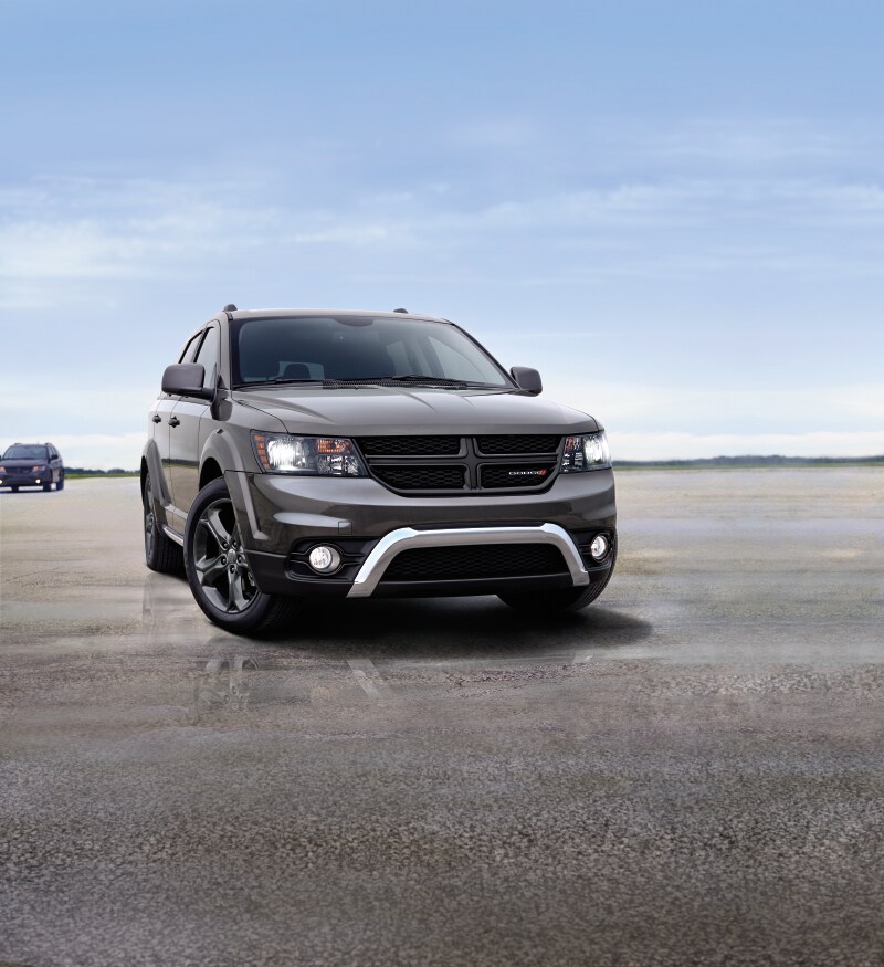 2016 Dodge Journey Crossroad Granite Crystal Metallic.png