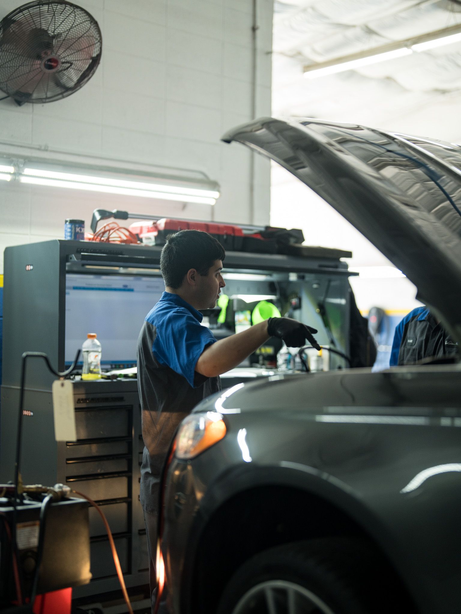 Ford service technician working at Chuck Anderson Ford