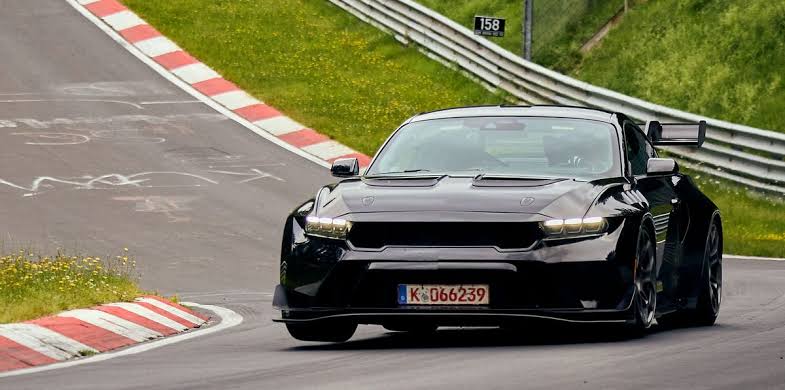 Ford Mustang GTD Competition Nürburgring 6 minute 40 second lap