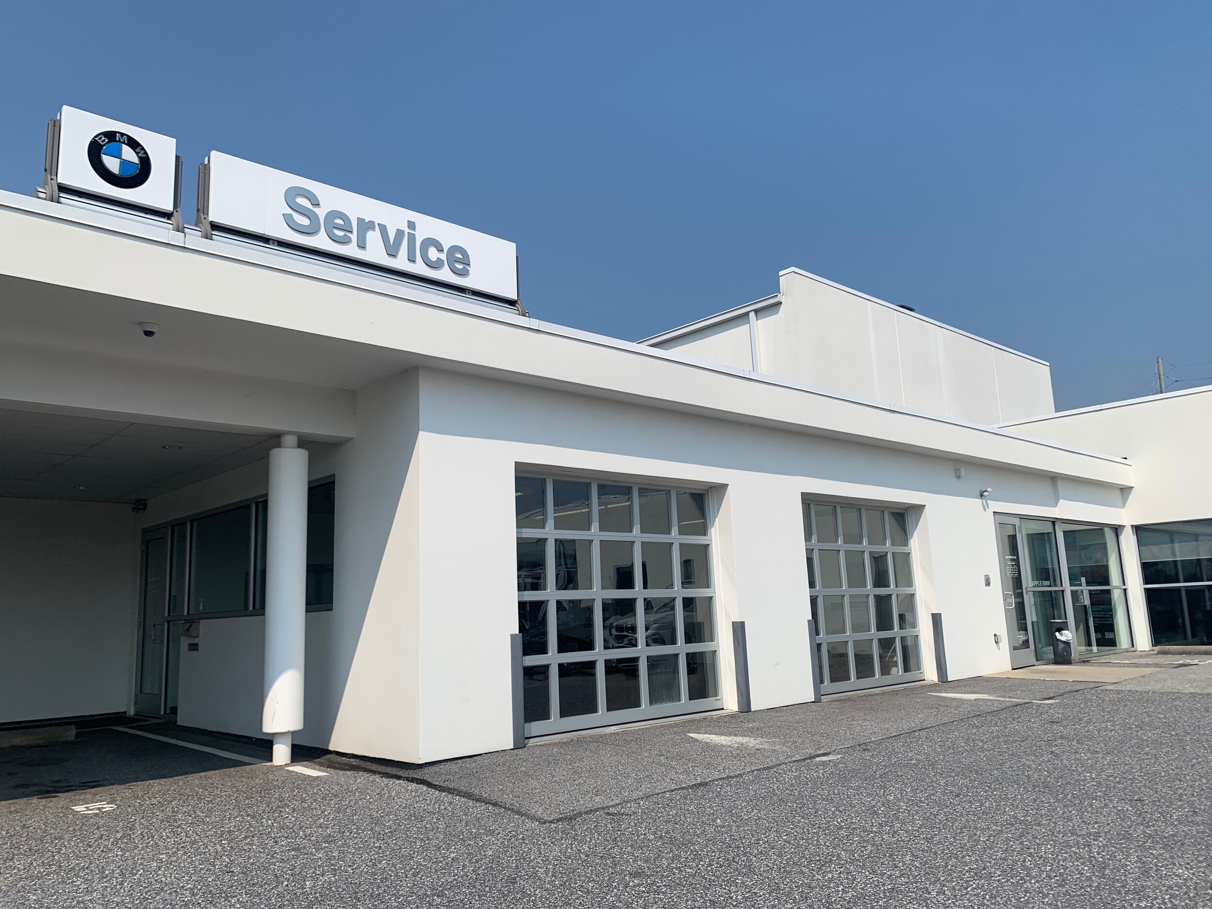 SERVICE ENTRANCE.jpg