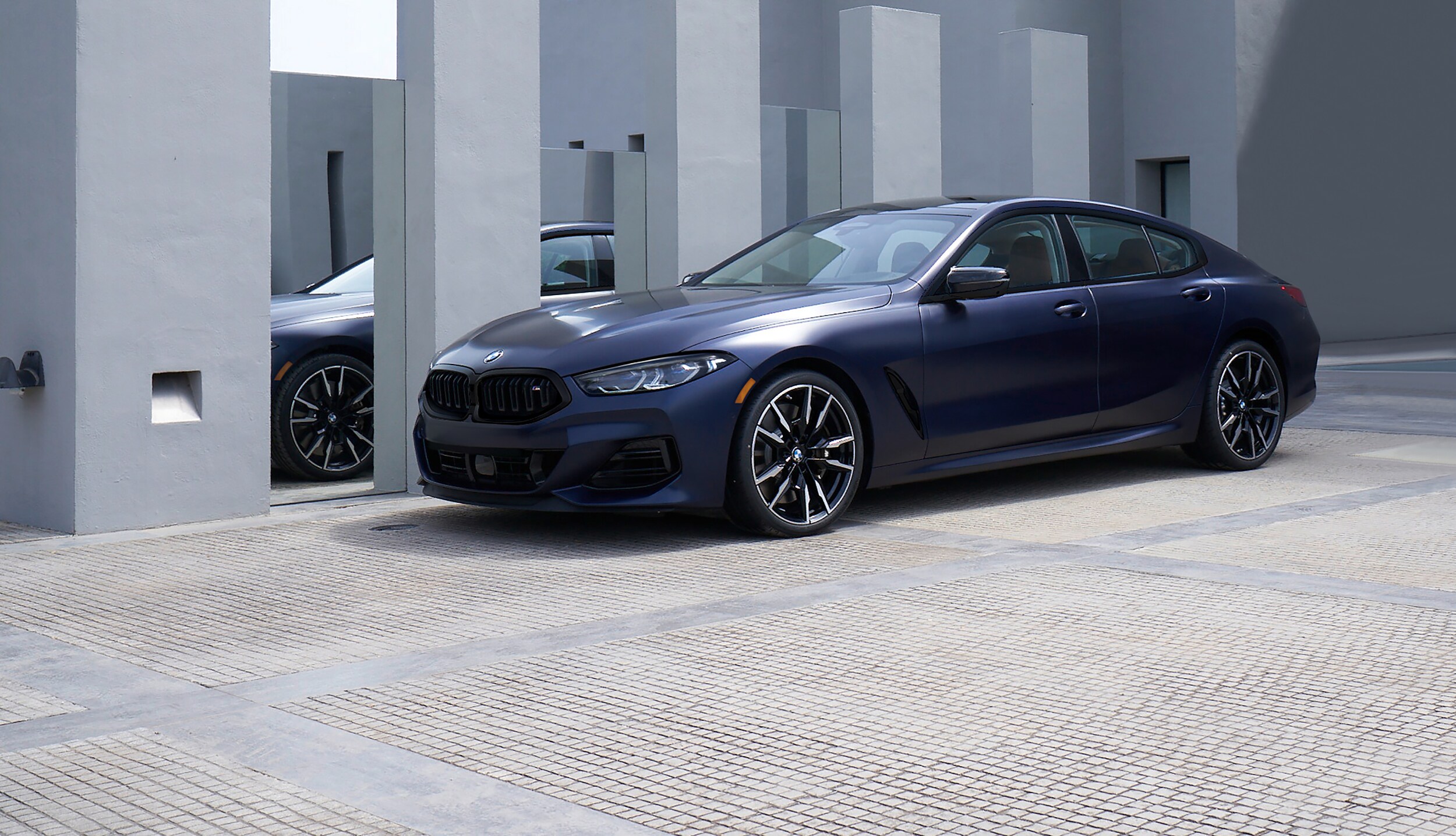 2023-BMW-8Series-M850i-GranCoupe-L01.jpg