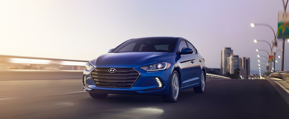 2018-Hyundai-Elantra-SE-Sedan-L01 (1).png
