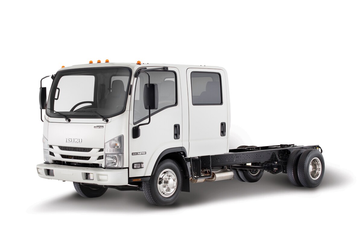 NPR-Gas-CrewCab_Chassis_2016.jpg