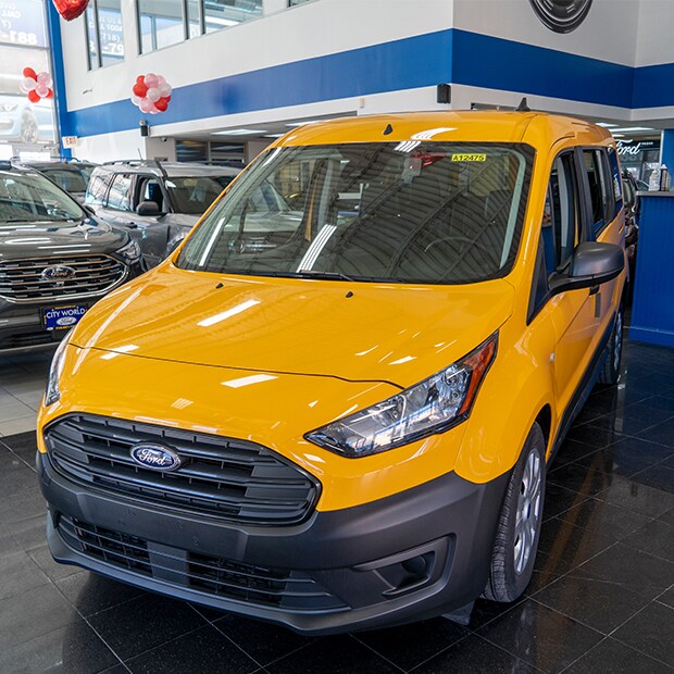 Ford Transit Taxi 1.jpg