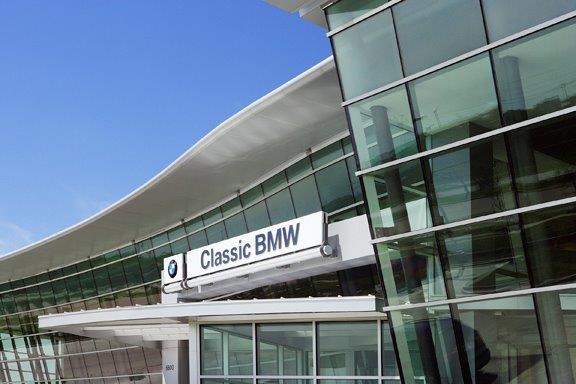 YClassic BMW entrance detailA (002).jpg