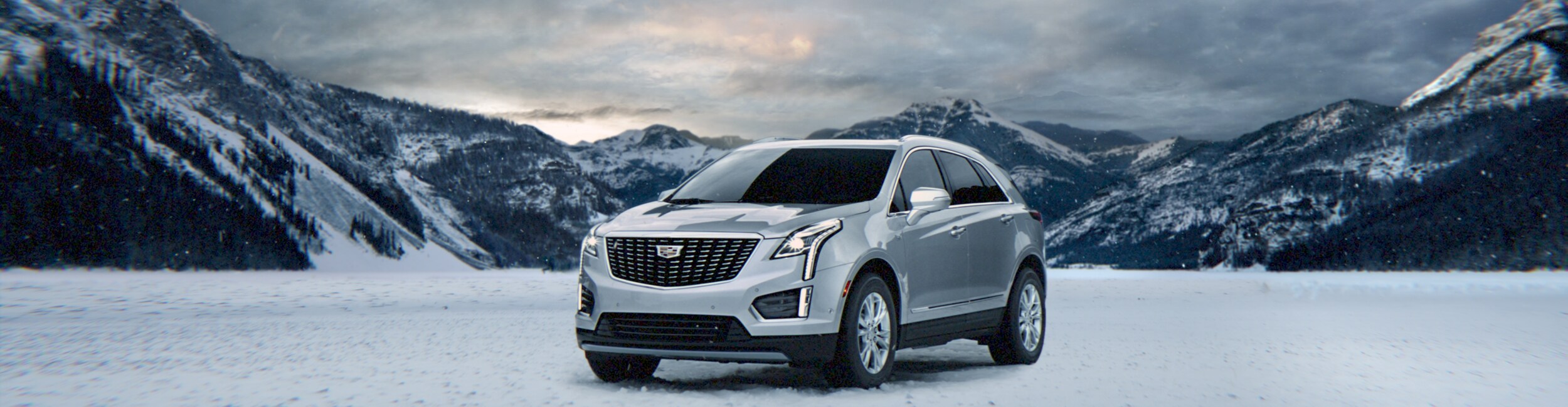 2021-Cadillac-XT5-Luxury-SUV-L01.png