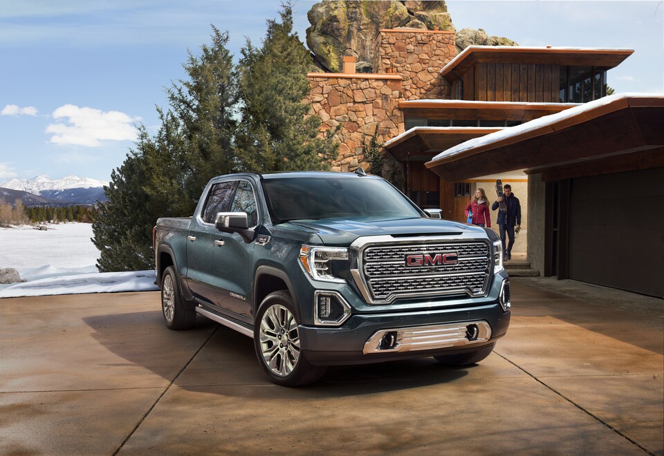 2021-GMC-Sierra1500-Denali-CrewCab-ShortBox-UltimatePackage-Truck-L01.png