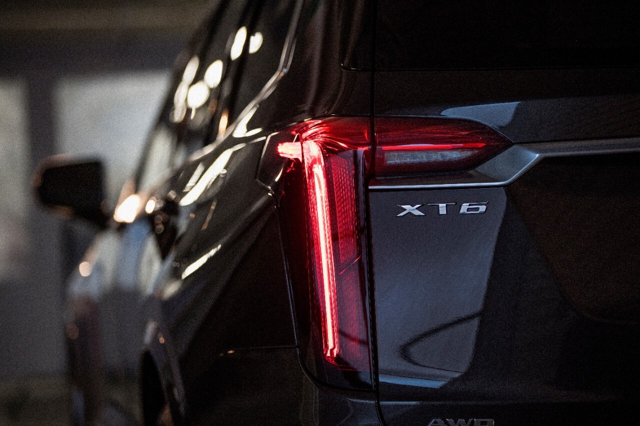2020-Cadillac-XT6-Luxury-018.jpg