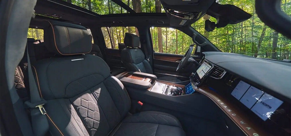 2023 Jeep Grand Wagoneer Dallas Fort Worth Arlington TX for Sale Interior 2.jpg