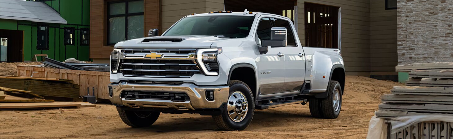2025 Silverado HD Classic Chevrolet Owassa