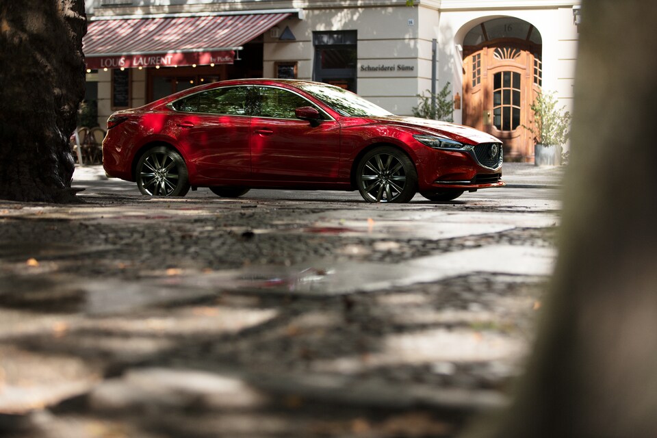 2018-Mazda-Mazda6-Signature-Sedan-L09.png