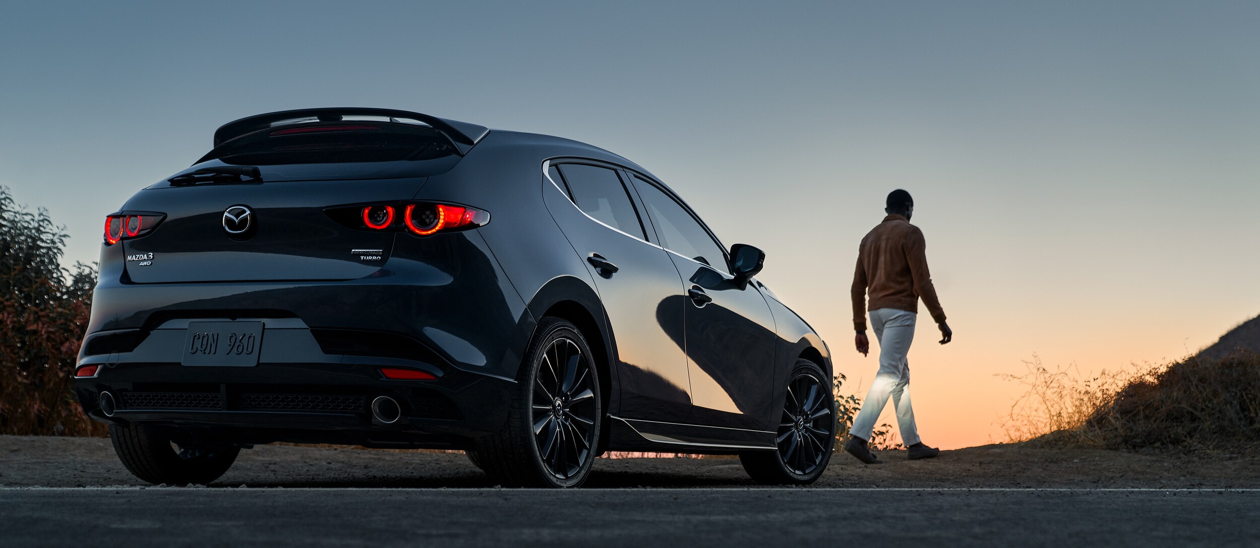 2021-Mazda-Mazda3-Turbo-Hatchback-L03.png