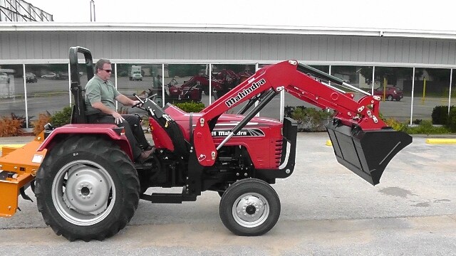 Mahindra 4025