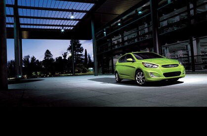 Hyundai Accent 2012.jpg