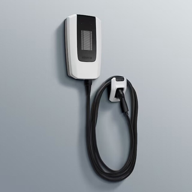 GM PowerUp+ 19.2 kW Wall Charger