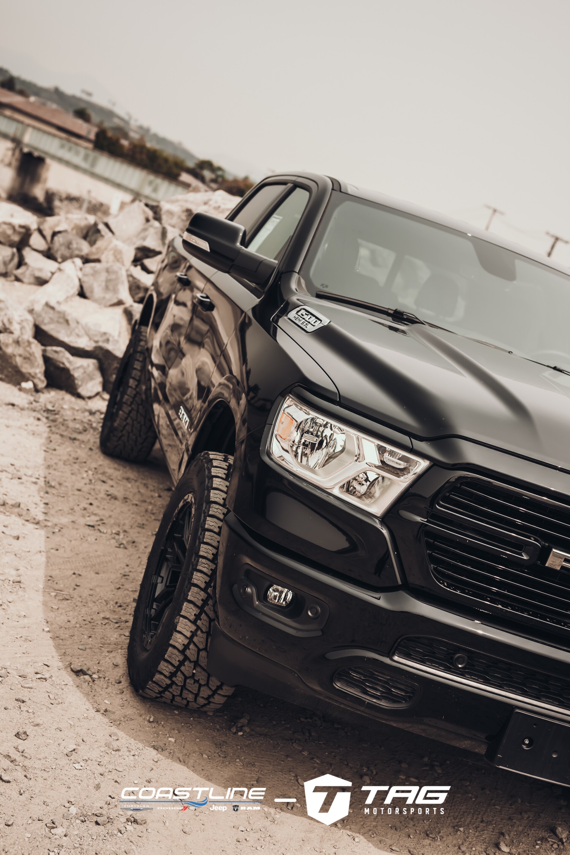 20R0132_Ram_1500_Black_with_TAG_Package_IG-22.jpg