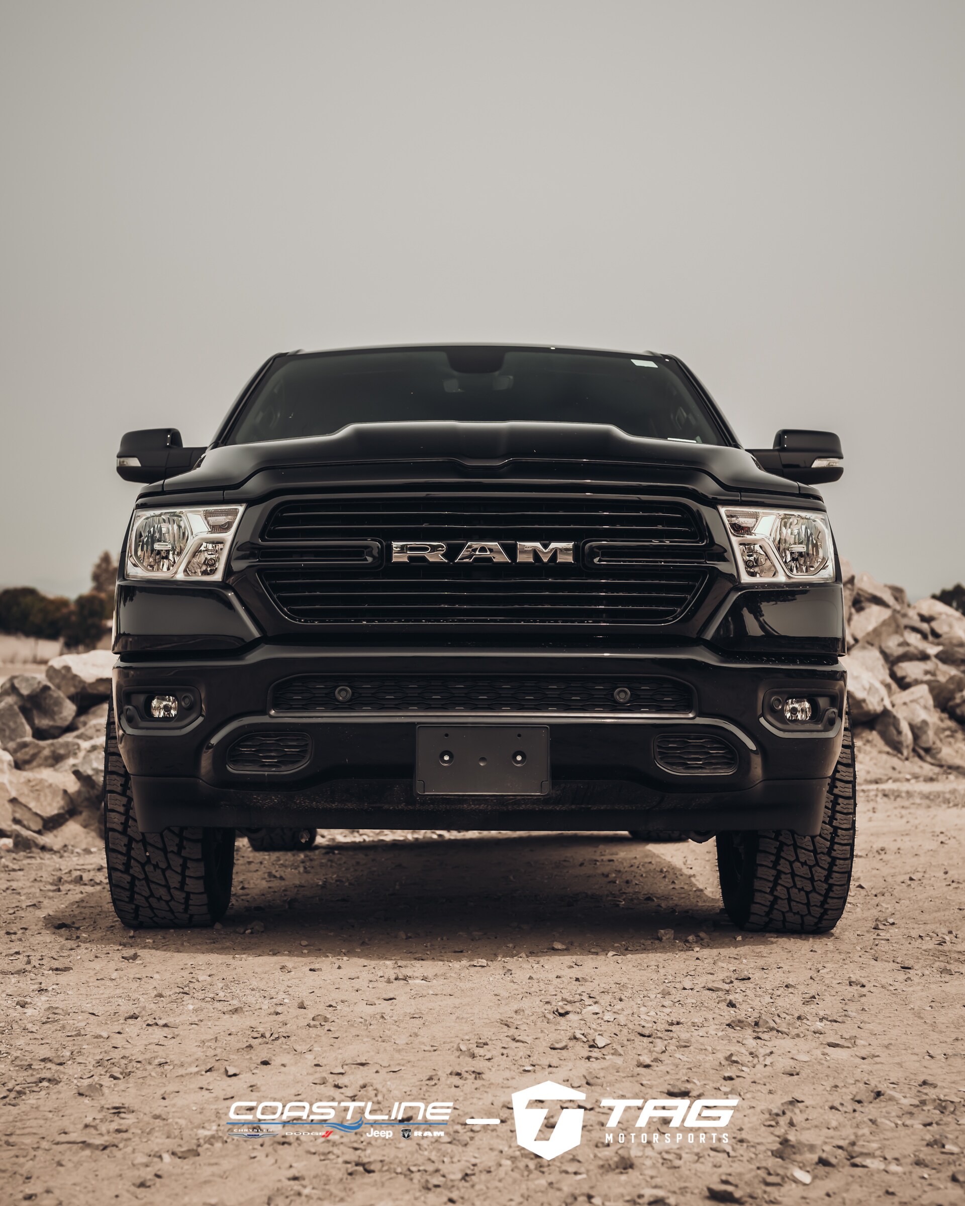 20R0132_Ram_1500_Black_with_TAG_Package_IG-21.jpg