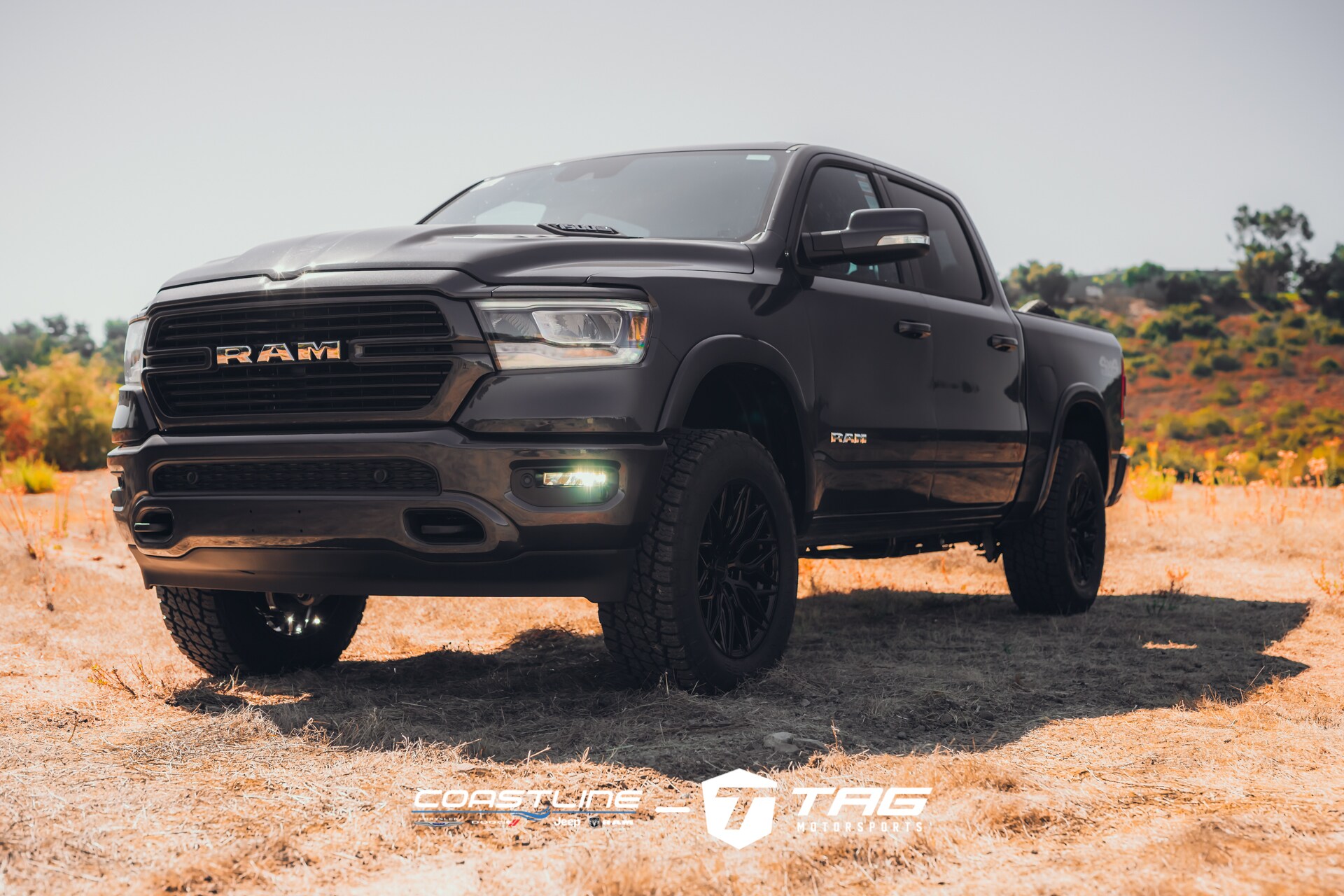 210052_Black_RAM_1500_LARAMIE_Vossen_wheels_Website-27.jpg